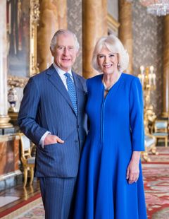 Kong Charles og dronning Camilla. (Foto: Hugo Burnand/Ritzau Scanpix/TV 2)