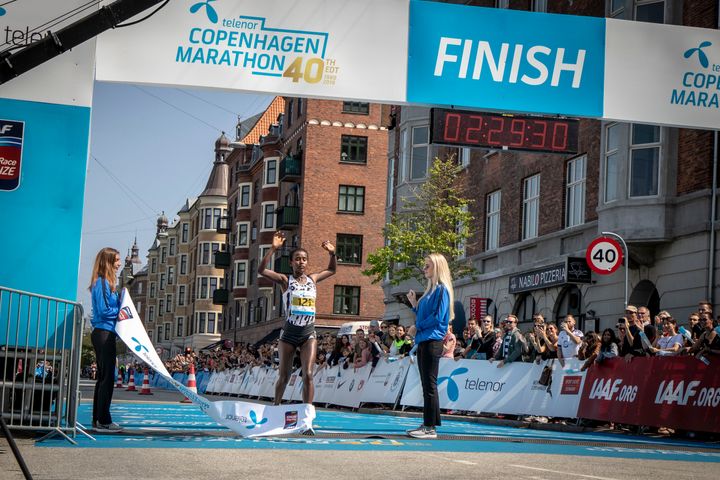 Etalemahu Habtewold from Ethiopia became the first women ever to ran a marathon under 2.30.00 on danish soil. (Photo: Sparta)