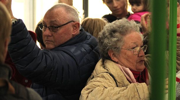 I 2025 vil der være cirka 246.000 flere børn og ældre end i dag. Alene til næste år vil demografien ifølge regeringens beregninger svare til øgede udgifter for 1,3 mia. kr. Derfor er de ekstra 300 mio. kr. til velfærd langtfra nok, mener FTF.(Foto: Colourbox)