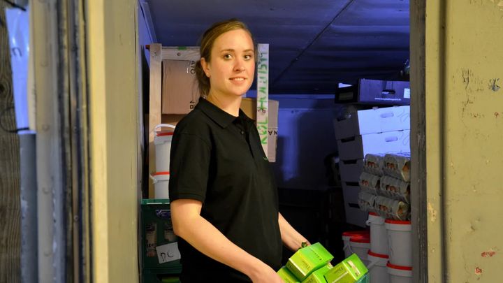 En potentiel målgruppe på næsten 3.500 socialt udsatte i Nord- og Midtjylland vil i de kommende dage kunne nyde godt af overskudsmaden fra årets Smukfest. Takket være gavmilde donorer og en gruppe frivillige fra FødevareBanken på overarbejde.