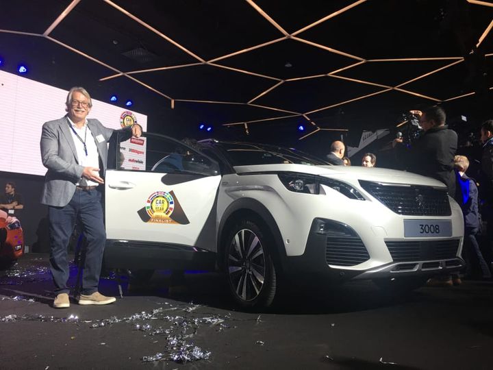 Det danske jurymedlem, Søren W. Rasmussen, havde PEUGEOT 3008 SUV som vinder af "Car of the Year 2017"