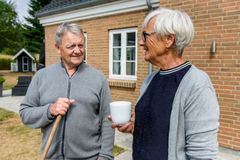 Seniorerne mangler ofte en god grund til at flytte - den rette bolig i det rigtige område. Foto: Home/Palle Peter Skov