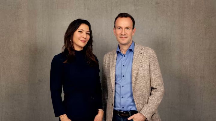 Adm. direktør for IT-Branchen Natasha Friis Saxberg og Direktør for Consumer Markets i 3 Søren Rinnov Østergaard.