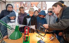 Energiens Folkemøde er klar med endnu flere aktiviteter for børnefamilier og unge, når teltdørene slås op på torsdag og fredag. Arkivfoto: Esbjerg Kommune