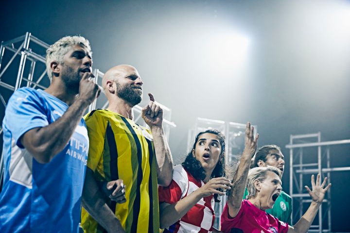 På billedet: Alvin Olid Bursøe, Mads Rømer Brolin-Tani, Ellaha Lack, Charlotte Fich og Jakob Femerling. Foto: Camilla Winther.
