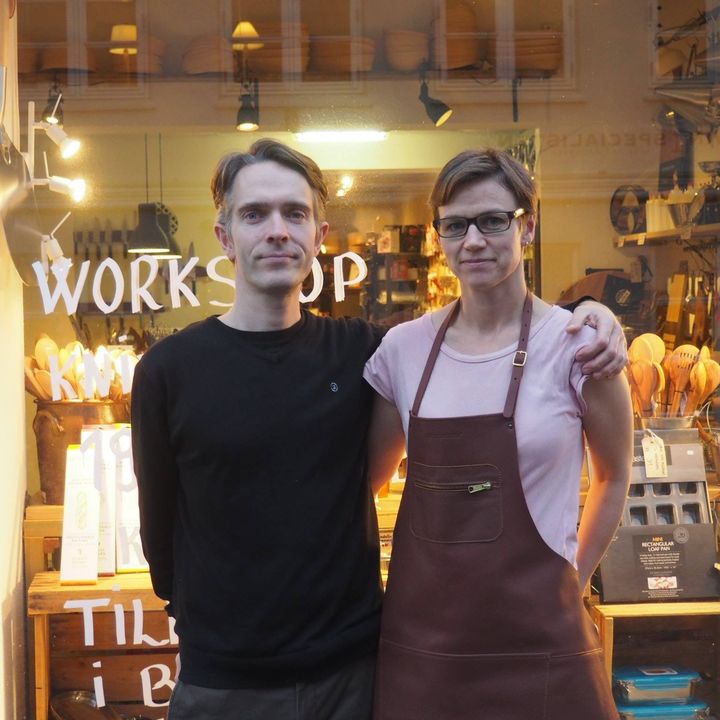 ”Styrket erhverv i gadeplan" har bidraget godt til den forrygende fremgang, som ægteparret Martin og Line Fischer har oplevet med deres køkkenbutik Køkkenfreak i Svendborg. Foto: Styrket erhverv i gadeplan