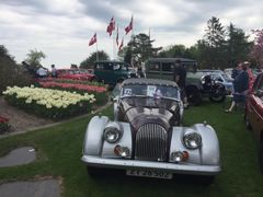 550 veteranbiler fra hele landet fyldte Jesperhus Blomsterpark ved sæsonåbningen Kr. Himmelfartsdag. Foto : Jesperhus