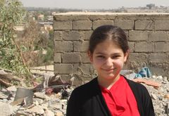12-årige Rufaa kom ikke i skole de tre år, Islamisk Stat terroriserede Mosul. Det er børn som hende, der vil få glæde af Mission Østs nye børnecenter i Mosul. Foto: Mission Øst