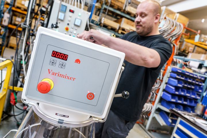 Varimixers røremaskiner er kendt som at være "stærk som en bjørn".  Fotograf: Steen Knarberg