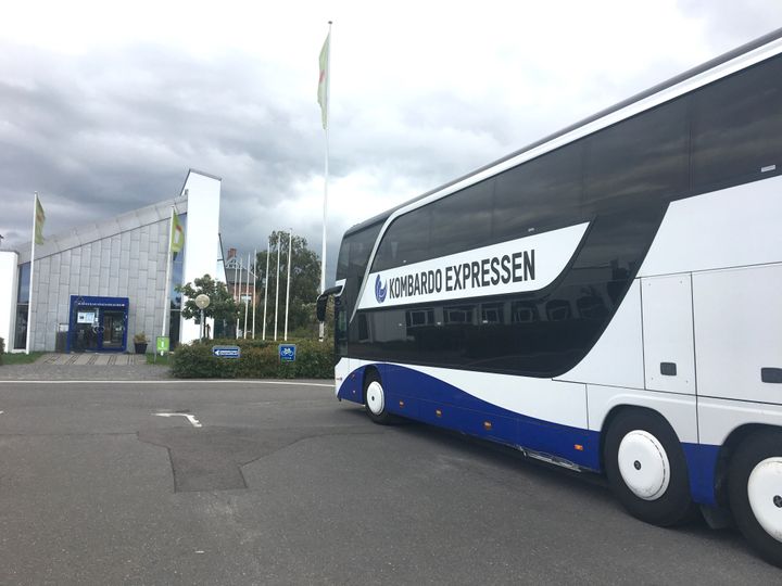 De nye shuttle-ture mellem Rønne og København skal give flere mulighed for at tage bussen og samtidig være med til at frigive plads på færgernes vogndæk