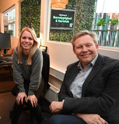 Bæredygtighedskoordinator Fie Gjørtz og Jan Kvistborg
Chef for bæredygtigt værtsskab