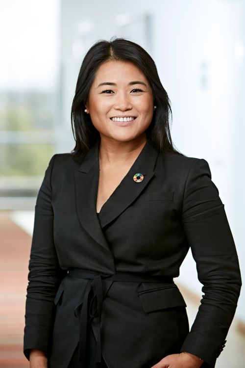 Frances Lu, director i PwC og leder af Sustainability Advisory Services.