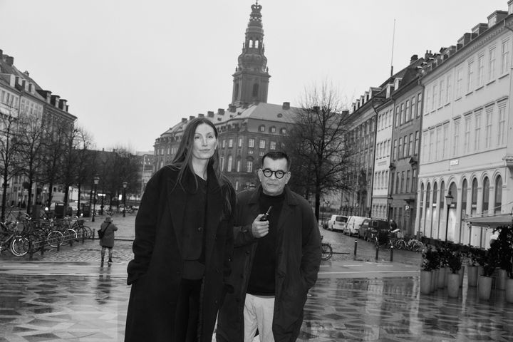 Sofie Dolva, direktør i CIFF, og Christian Maibom, grundlægger af Revolver, slår nu kræfterne i de to organisationer sammen for at styrke Københavns modeuge. Foto: Frederikke Nørgård