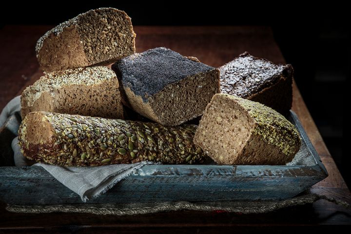 I anledning af Homemade Bread Day den 17. november sætter GuldBageren fokus på kvalitetsbrød og uddeler den 16. november gratis surdej til alle. Foto: PR.