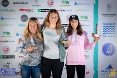 Women top 3
1 Lina Erpenstein GER | 2019 IFCA Wave European Champion
2 Uli Hölzl AUT
3 Mar de Arce ESP - Foto : Ruben Petrise