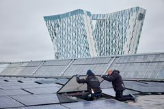Solcelleanlæg på taget af Bella Center Foto: Martin Sølyst