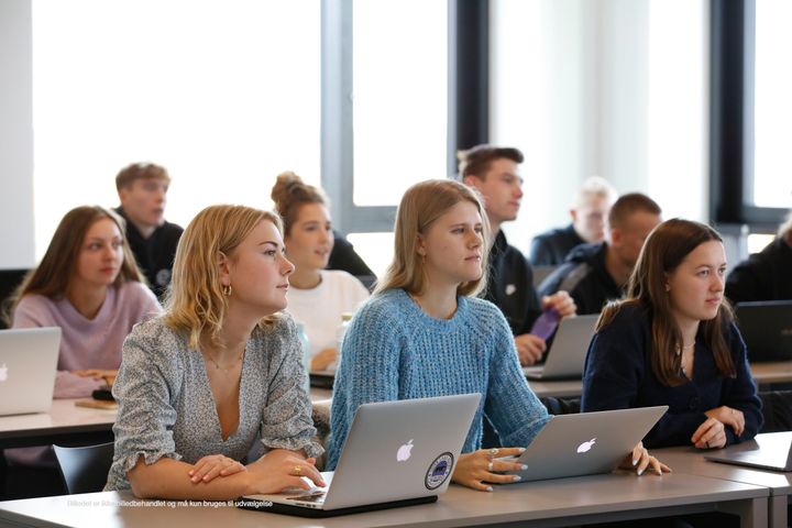 NEXT har bl.a. seks gymnasier og over 30 erhvervsuddannelser i Storkøbenhavn.