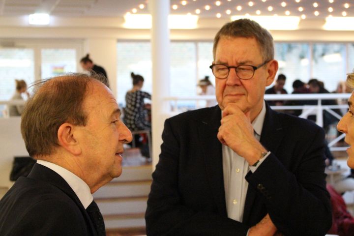 Borgmester i Gentofte Hans Toft (K) og protektor i Det Sociale Netværk/headspace Danmark Poul Nyrup Rasmussen under åbningen af headspace Gentofte.