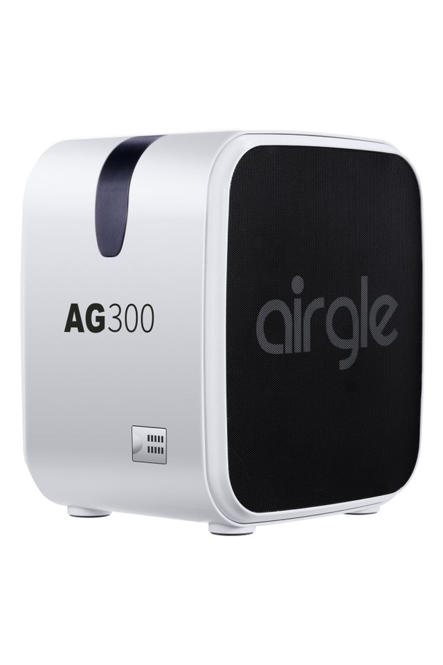 AG300