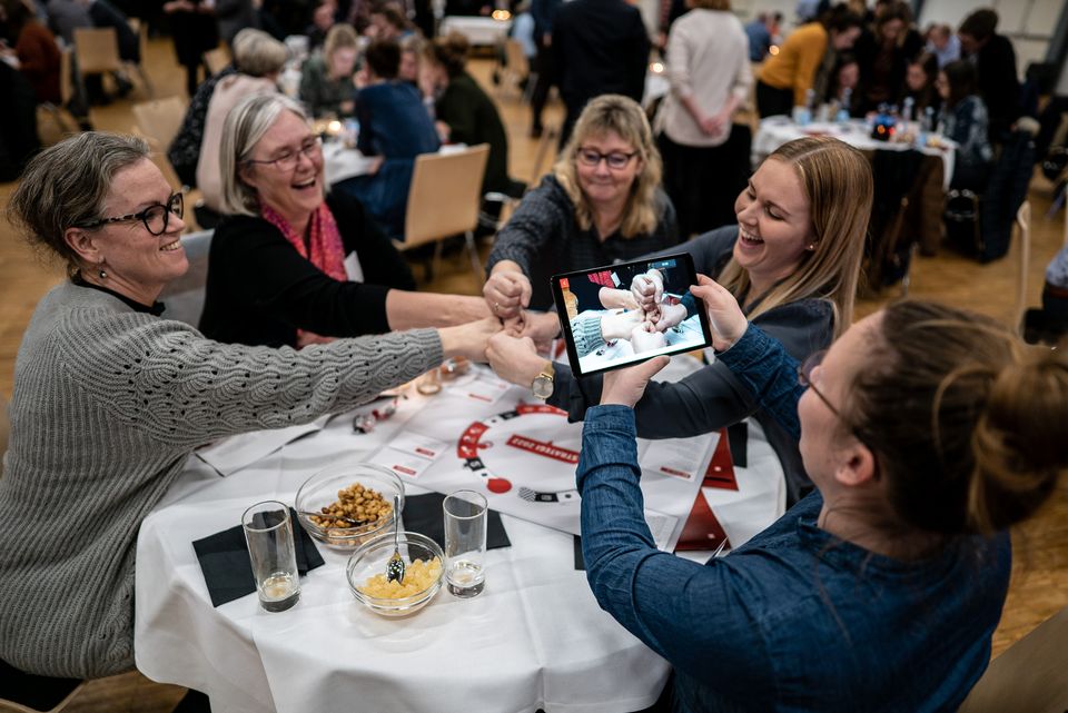 Sparekassen Kronjylland Kåret Til Europas Bedste Arbejdsplads Sparekassen Kronjylland 