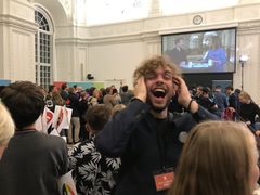 Stor begejstring hos forperson for Veganerpartiets Ungdom, Carl Blom ved valgresultatet.