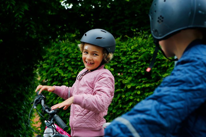 Børn cykler i børnehave i Skanderborg. Foto: Jens Hasse.