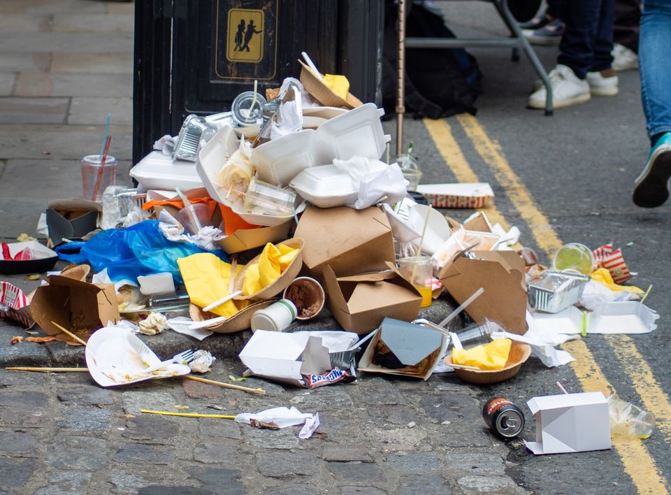 Takeaway-emballage affald.jpg