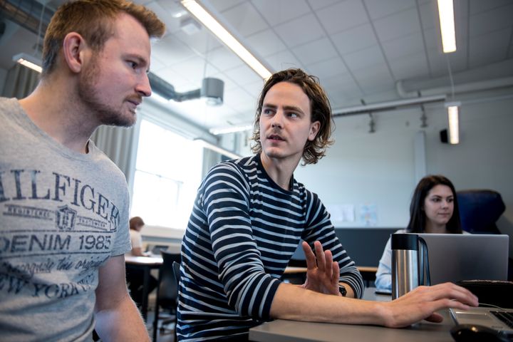 Filip Refsgaard Kristensen er udlært elektriker og læser nu på adgangskursus i Aalborg. Foto: AAU / Lars Horn, Baghuset