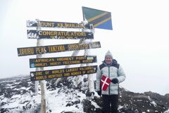 Sven Mogensen har stiftet Synshandicappedes Motionsfond og blev sidste år den første blinde europæet på Kilimanjaro.