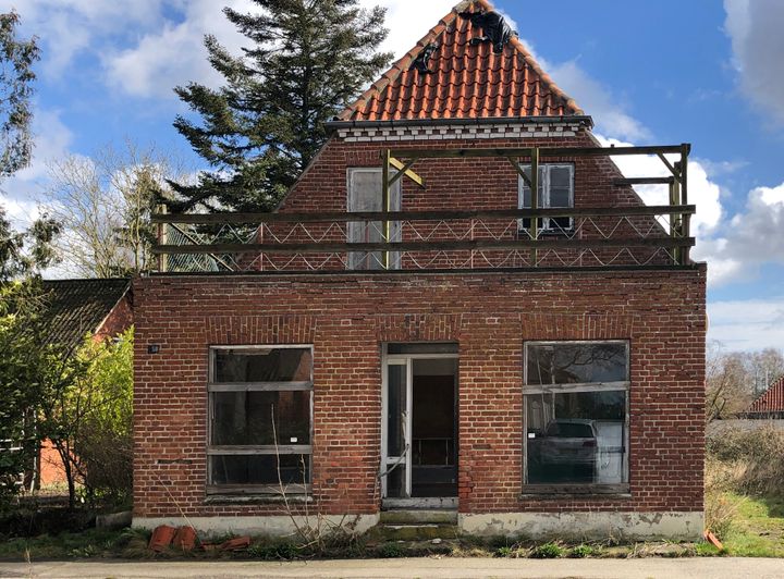 Prøvehus i Horbelev skal bane vej for en mere bæredygtig udnyttelse af byggematerialer i forbindelse med kommunens nedrivningssager. Foto: Guldborgsund Kommune