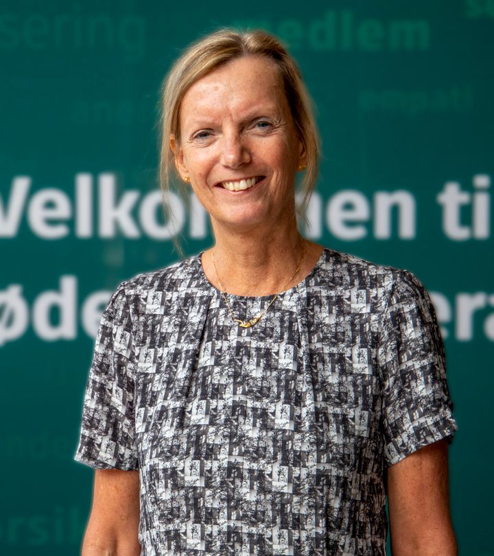 Helle Okholm er netop blevet genvalgt som uafhængigt medlem af GF Forsikrings bestyrelse. Hun er uddannet statsautoriseret revisor og har arbejdet som CFO i flere internationale produktions- og servicevirksomheder. (Foto: GF Forsikring/Erik Høirup)