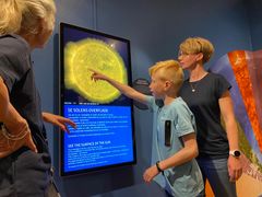 Hver torsdag i juli på Steno Museet kan hele familien få mere at vide om Solen