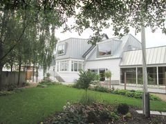 Kræftrådgivningen i Herning, Nørgaards Allé 10, inviterer til Knæk Cancer-arrangementer 27. oktober - der er tilmelding til foredraget fra 16-18. Kontakt Kræftrådgivningen: tlf. 70 20 26 63 eller herning@cancer.dk