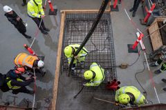 I sidste uge blev der støbt med den nye grønne beton på DTUs nye betoncenter i Lyngby. Foto: Torben Eskerod