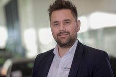 Stephan Sørensen, salgsdirektør hos Bayern AutoGroup i Tilst ved Aarhus. Fotograf: Ole Hartmann Schmidt