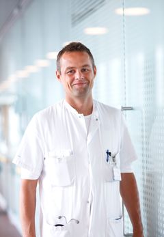 Den nye kliniske professor Søren Skou Olesen har til daglig ansvaret  for Center for Bugspytkirtelsygdomme. Foto: AAU