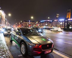 El-taxien er blevet et almindeligt syn i København. Antallet af nul-emissions taxi'er steg betragteligt i løbet af 2019.