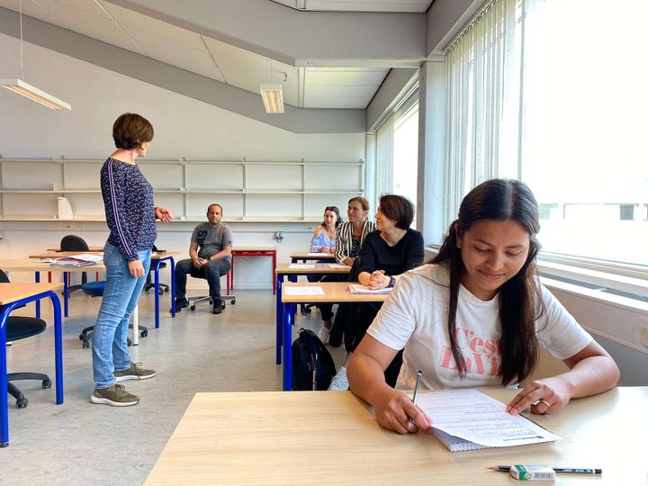 Flere får mulighed for betalt danskundervisning på Lolland Sprogskole fra 1. juli.