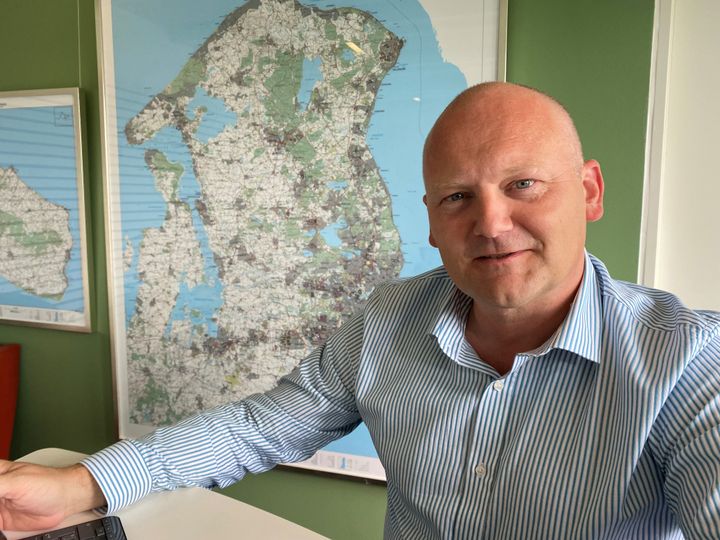 Den nytiltrådte regionsrådsformand Lars Gaardhøj (S) vil tættere på borgerne og give dem tilbud om at blive vaccineret.