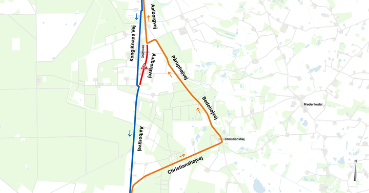 Fra torsdag den 4. maj til mandag den 8. maj bliver trafikanterne sendt ud på en lille omkørselsrute, mens Vejdirektoratet bygger en stitunnel under Aalborgvej syd for Gråmose. Kort: Vejdirektoratet