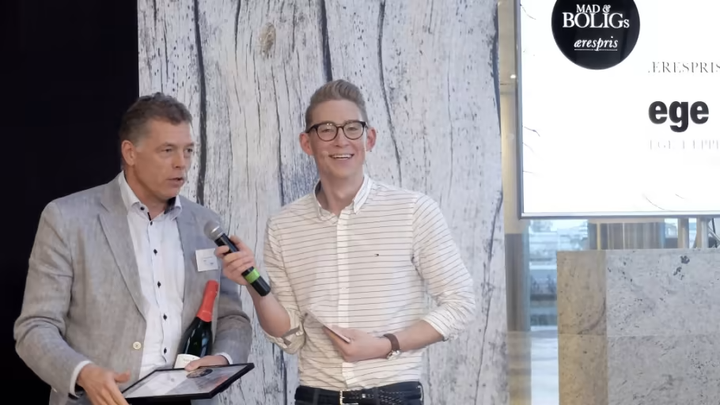 Egetæppers adm. direktør, Svend Aage Færch Nielsen modtager Mad & Boligs ærespris 2015 Foto: Sara Marie Stent