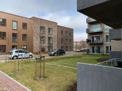 Dansk Boligbyg afleverer hvert år i op mod 2.000 nye boliger i hele landet. I 2021/22 bl.a. Viborg Baneby – 144 boliger i Viborg Centrum.