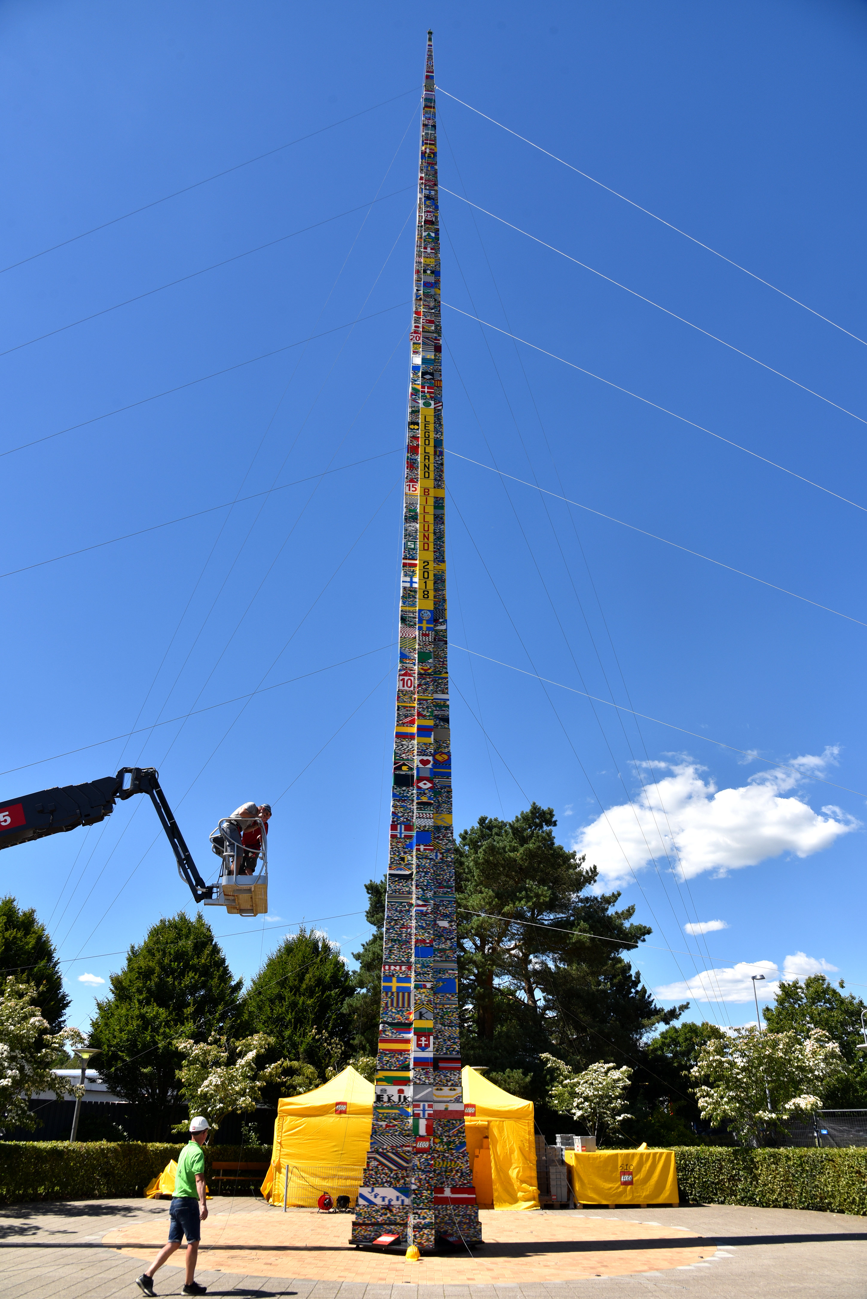 har verdens højeste LEGO® tårn | LEGOLAND Billund