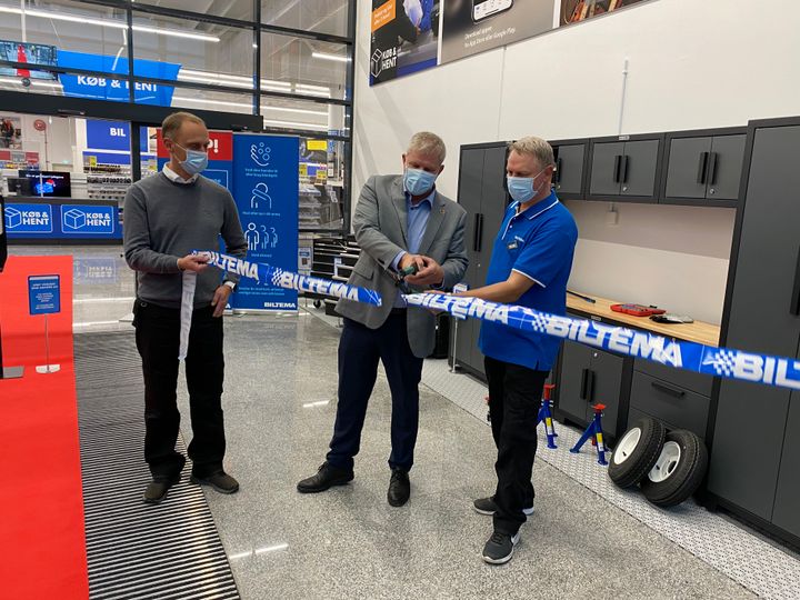 Det nye varehus blev indviet af borgmester Arne Boelt. Foto: PR.