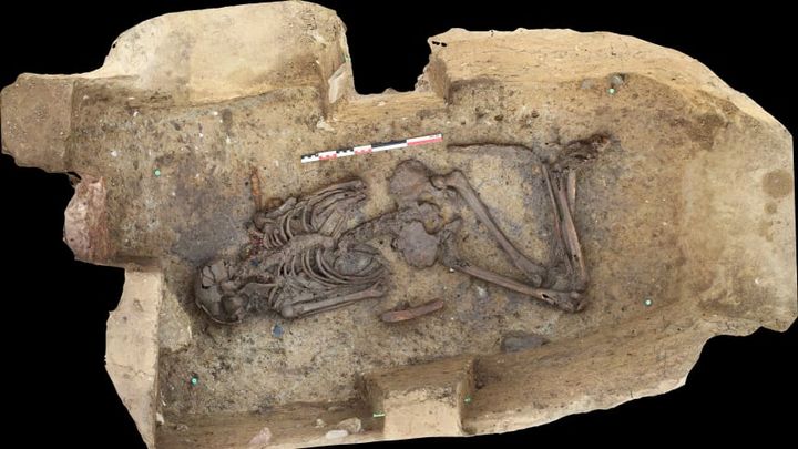 De næsten 100 grave fra jernalderen, som ROMU udgravede i landsbyen Vindinge ved Roskilde, blev et af de mest betydningsfulde arkæologiske fund i 2018. Foto: Kirsti Pedersen, Museumskoncernen ROMU