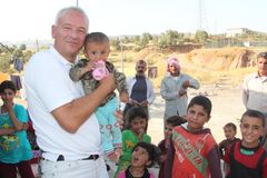 Irak 2014 - Børn er mærkede for livet efter krigens rædsler. Men hjælpen fra Kim Hartzner og Mission Øst viser, at nogen tænker på dem.