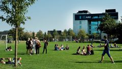Aalborg Universitet kan i år byde velkommen til flere end 4.000 nye studerende. Foto: Lars Horn/Baghuset, AAU