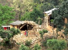 Mission Øst arbejder i fire landsbyer i Sindhupalchowk-distriktet, hvor 90 procent af husene er styrtet sammen.