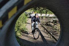Cyklistforbundet har samlet erfaringerne med at udvikle cykellegebaner i Høje Taastrup og seks øvrige kommuner i et gratis digitalt idékatalog til landets øvrige kommuner. Kataloget skal støtte kommuner i at anlægge egen bane.