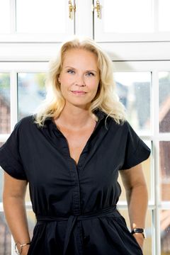 Anne Mejdal er ansat som administrerende direktør af det nye virksomhedsfællesskab. Hun er forretningsudvikler med en fortid som chef for digital forretningsudvikling i Jysk Fynske Medier, kommerciel direktør i reklamebranchen og senest med egen konsulentvirksomhed.